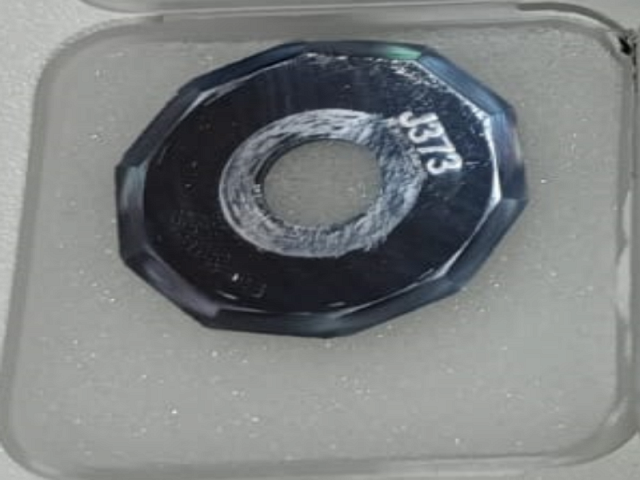 ������ J373