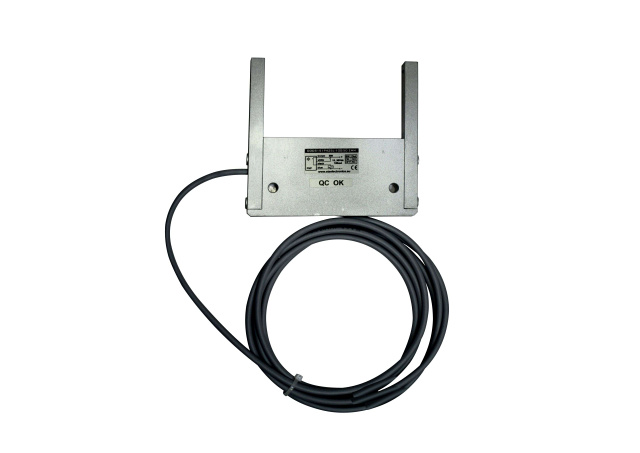 ������ 3-pin ��� ������� B1 (00DS151 P425L-100/50 ZMM)