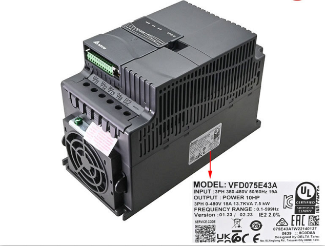 ��������������� ��������� VFD075E43A 7.5KW 3P AC380V 600HZ