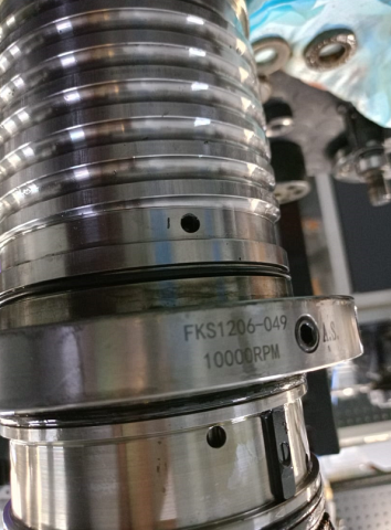 �������� (Fuke) FKS12006 BT40 10 000 Rpm ��� KVL1000