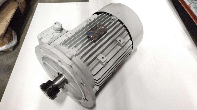 ���������������� ������ ���������� ��� NCG3021L	MS132M-4 7.5KW